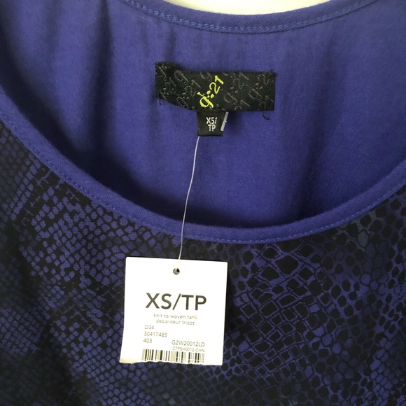 Blue Mesh Tank Top With a Pattern - Picture 3 of 3